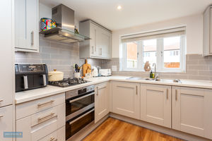 Kitchen- click for photo gallery